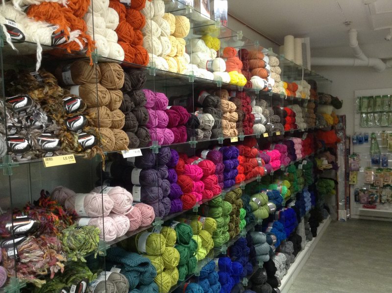 編織游記之游覽芬蘭波爾沃小鎮毛線店teeteeSHOP